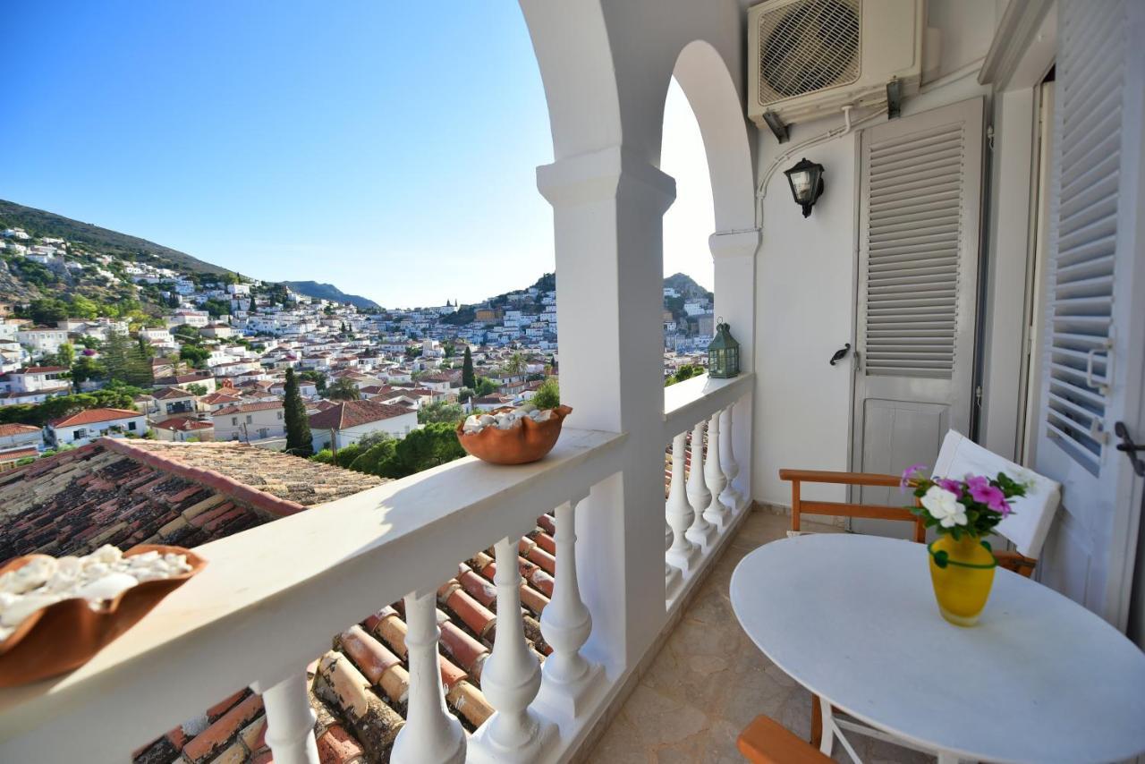 Feel At Home - Family House In Hydra Exterior photo